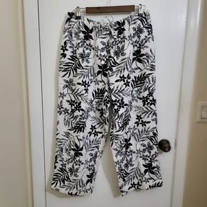 JM Collection High Waisted Cropped Pants for Women - Floral